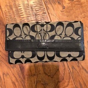 Coach wallet
